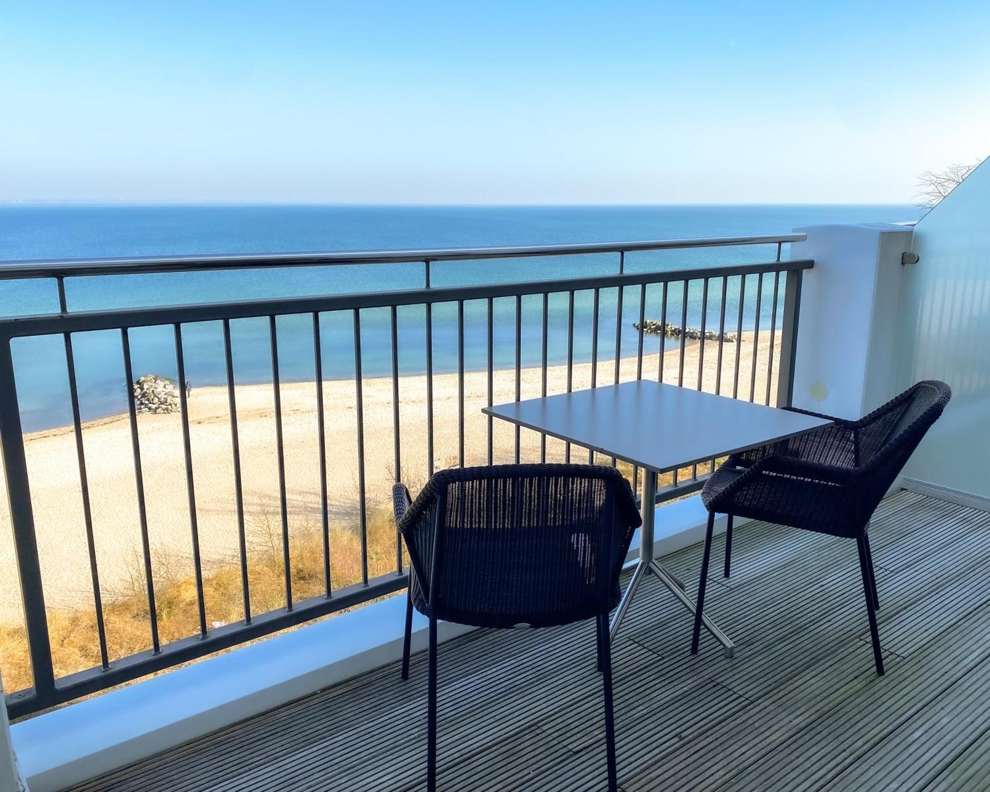 Sea Luxury Double Room Bath Balcony Sea View no pets